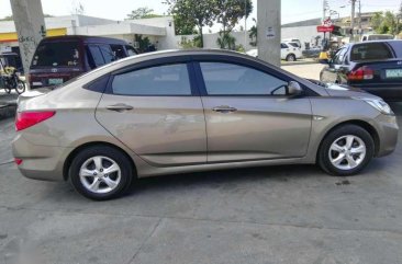 Hyundai Accent cvvt 1.4 gas automatic top of the line 2012. for sale