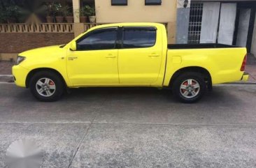 Well-kept Toyota Hilux 2008 for sale