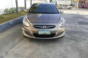Hyundai Accent cvvt 1.4 gas automatic top of the line 2012. for sale