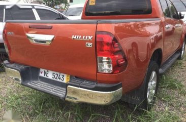 2016 Toyota Hilux 2.4 G 4x2 Diesel Automatic Orange for sale