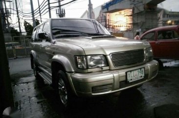 2003 Isuzu Trooper skyroof for sale