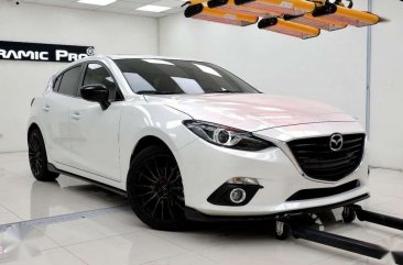 2014 Mazda 3 Speed Skyactiv 2 Litre Hatchback for sale