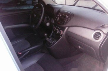 Hyundai i10 2012 M/T for sale