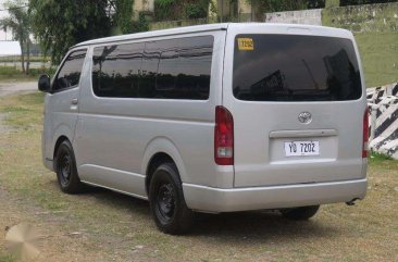 2015 Toyota Hiace Commuter 25L MT for sale