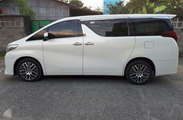 Toyota Alphard 2016 3.5Liters V6 Gas FOR SALE