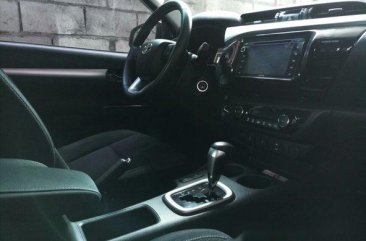 Toyota Hilux 2016 G A/T for sale