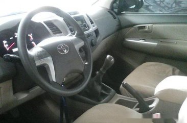 Toyota Hilux 2012 G M/T for sale