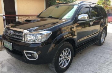 Toyota Fortuner V 2007 Automatic Diesel for sale