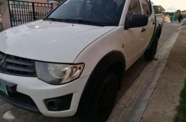 FOR SALE MITSUBISHI Strada 2012 GL