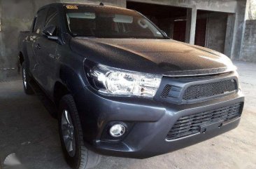 Toyota Hilux 2016 4x2 for sale