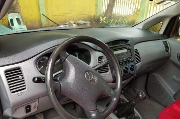 Toyota Innova 2012 J Manual for sale