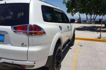 FOR SALE MITSUBISHI Montero Gls-V 2010