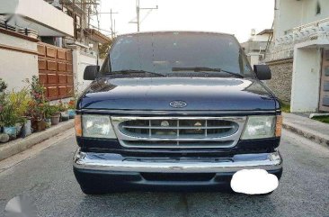 2002 Ford E150 top of the line for sale 