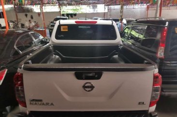 2017 Nissan Navara calibre MT diesel Jorge FOR SALE