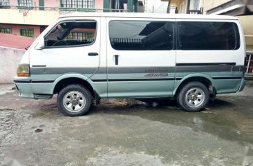 Toyota Hi-Ace Super Custom 4x4 1993 FOR SALE