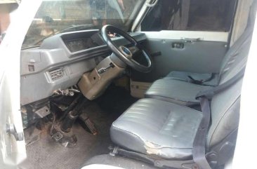 2002 Mitsubishi L300 fb for sale