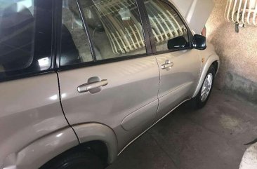 Toyota RAV4 2003 model Manual FOR SALE