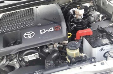 TOYOTA Fortuner diesel manual 2013 FOR SALE