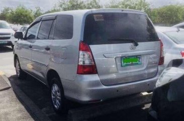 FOR SALE TOYOTA Innova 2014 E Gas MT