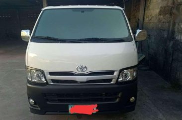 2013 Toyota Hiace Commuter MT