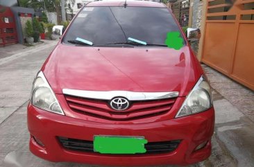 FOR SALE TOYOTA Innova J 2011