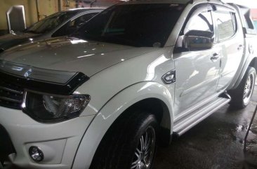 Strada gls v matic 2011model Diesel top of the line