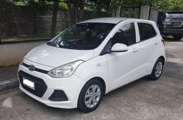 2015 HYUNDAI GRAND i10 - very GOOD condition . AT . nothing to FIX for sale