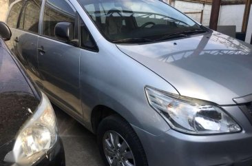 2016 Toyota Innova 2.5 E Silver FOR SALE