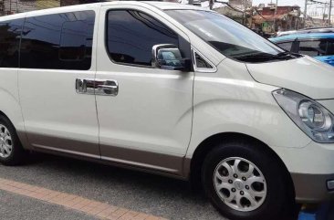 Well-kept Hyundai Starex 2010 for sale