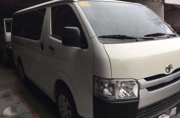 2017 Toyota Hiace 3.0 Commuter Manual White Tone for sale