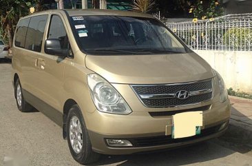 2011 Hyundai Grand Starex Gold automatic for sale