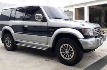 Mitsubishi Pajero 4m40 2003 Rush for sale