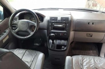 Well-maintained Kia Sedona Carnival 2002 for sale