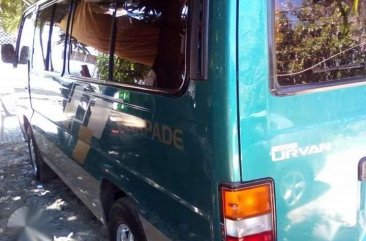 Nissan Urvan 2013 Escapade 14 seaters orig private 76t odo diesel for sale