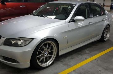 Well-maintained BMW 320i AT 2008 for sale