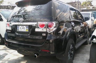 Well-maintained Toyota Fortuner V 2015 for sale