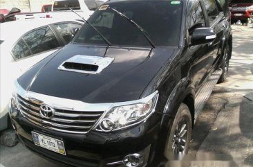 Well-kept Toyota Fortuner V 2015 for sale