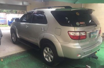 Good as new Toyota Fortuner 2.7G 2009 for sale