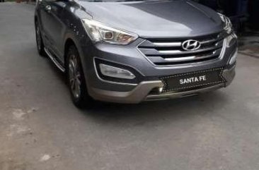 Well-kept Hyundai Santa Fe 2013 for sale