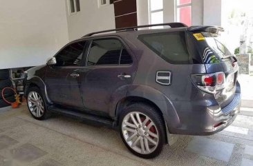 Toyota Fortuner 2015 V 4x2 Diesel Manual 25k mileage