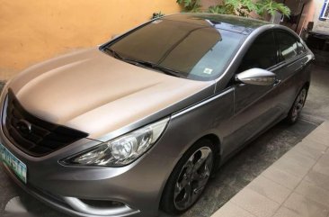 Hyundai Sonata 2010 Top of the Line For Sale 