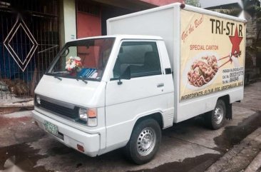 Mitsubishi L300 Closed Van White For Sale 