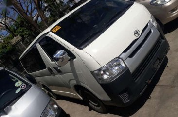 2017 Toyota HiAce Commuter 3.0 Manual