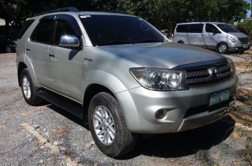 Toyota Fortuner 2009 G A/T for sale