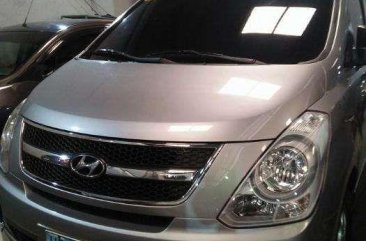 2014 Hyundai Grand Starex Gold - CAR4U