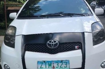 Toyota Yaris  2009 1.5G White Hb For Sale 