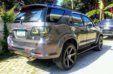 Fortuner G variant 2006 Facelifted to 2014 unit