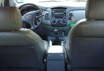 Toyota Innova 2006 FOR SALE 