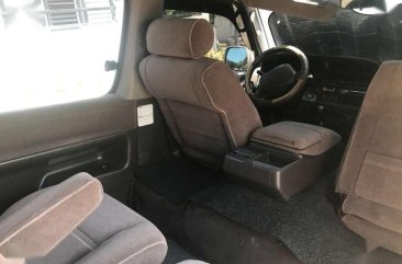 Toyota Hi ace Super Grandia 2004 White For Sale 