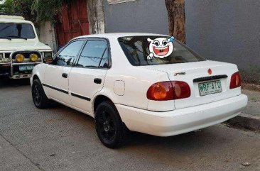 Toyota Corolla 2000 LE Limited White For Sale 